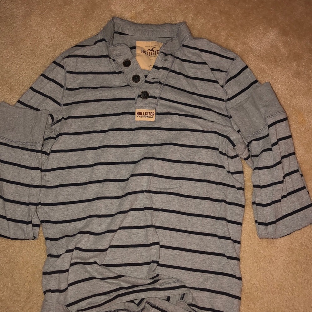 Long Sleeved Gray Black Strip Hollister Shirt.